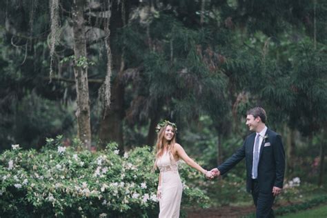 Check Out This Beautiful Boho Wedding In The Rain