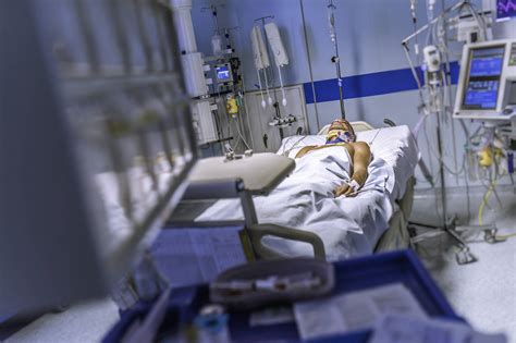 How To Minimize Permanent Mental Trauma From An Icu Stay Wsj