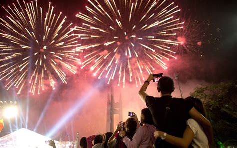 New Year 2015 In Pictures Fireworks And Celebrations Around The World
