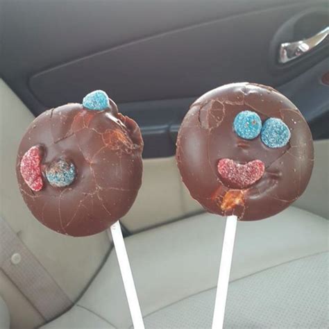 17 Faces Paleta Payaso Made That You Could Relate To