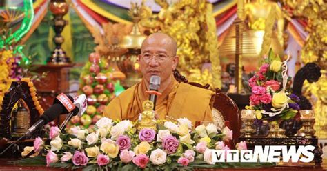 Đại đức Thích Trúc Thái Minh xin lỗi nhân dân phật tử sau khi chùa Ba