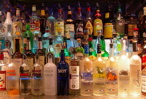 File:Bottles at a Bar -- Creative Commons.jpg - Wikimedia Commons