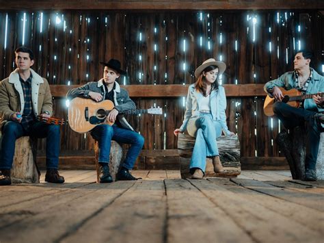 A Short Walk To Pluto showcases gorgeous vocals on ‘Give Me Grace