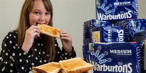 Schoolgirls Bizarre Phobia Cured After A Lifetime Of Only Eating Toast Real Fix