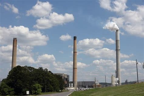 Alabama power company ei tegutse valdkondades elektriinstallatsioon, kommunaalteenused. Dilapidation of Birmingham: E.C. Gaston Steam Plant