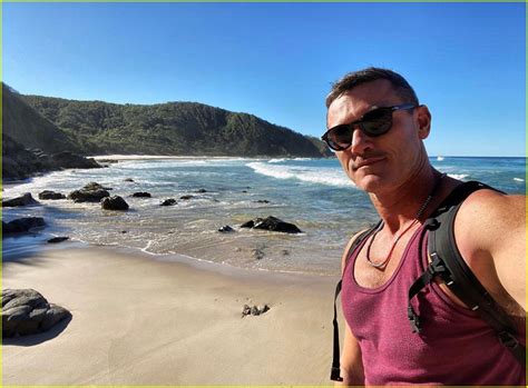 Luke Evans Shares Hot New Shirtless Selfie While At The Beach In