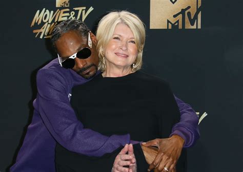 Snoop Dogg And Martha Stewarts Odd Friendship Started On Her Show