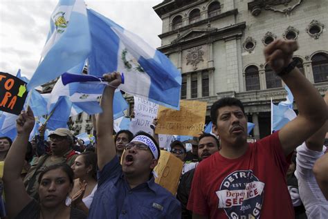 Guatemalans Declare I Dont Have A President After Current President Refuses To Give Up Power