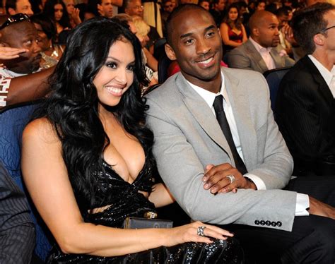 Kobe Bryant And Wife Vanessa Photos Celebrity Cheating Scandals