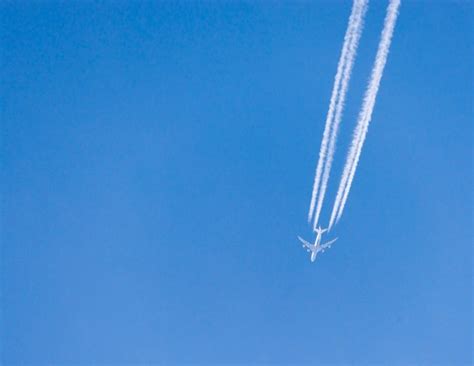 Scientists Reveal If Chemtrail Spraying Can Stop Global Warming