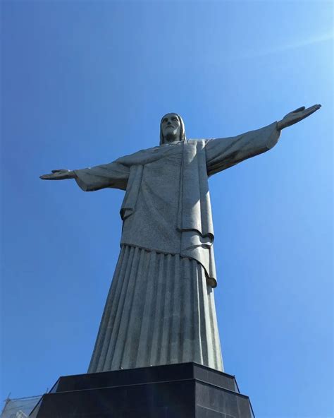 Cristo Redentor Viagem No Rio De Janeiro Statue Of Liberty Instagram