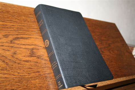 Crossway Large Print Thinline Bible Review 9 Bible Buying Guide