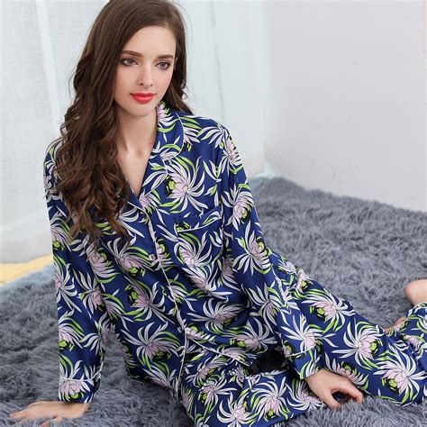 Women Silk Pajama Sets 2019 New Brand Fashion Summer Full Length Green Flower Printed Silk