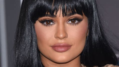 here s what kylie jenner looks like without makeup