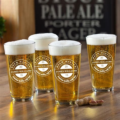 new personalized pub glass set brew master