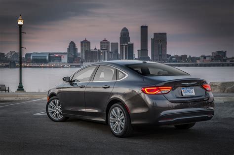 2017 Chrysler 200 News Reviews Msrp Ratings With Amazing Images