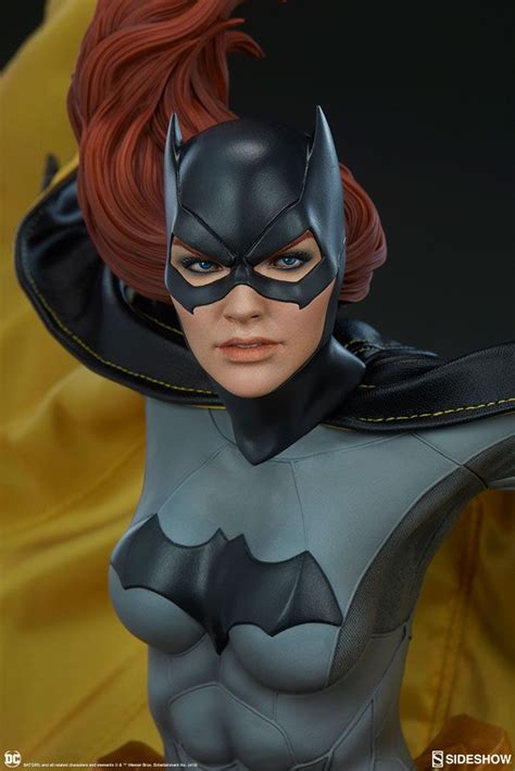 Dc Comics Batgirl Premium Format Figure By Sideshow Serpentors