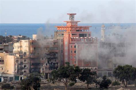 Libya Clashes Heavy Fighting In Benghazi As Troops Take On Islamist