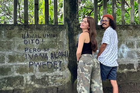 Ivana Alawi Meets Man Behind Viral Wall With Her Name Abs Cbn News