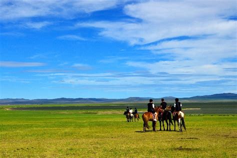 8 Day Folk Custom Experience Tour In Hulunbuir Culture And Nature