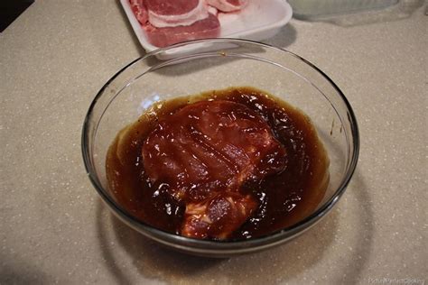 Added a nice brown in a pan before loading them into a crock pot with onion, green pepper, and garlic. Fall Apart Pork Chops | Pork chop recipes baked, Slow ...