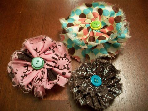 How To Make A Fabric Flower Pin