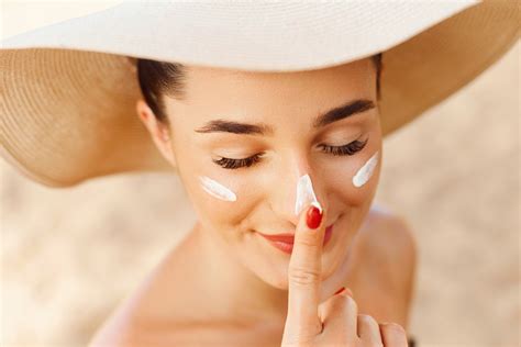 Sunscreen When Why And How To Use It In Your Skincare Routine