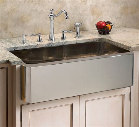 Looking for a traditional kitchen sink with modern style? Fresh Farmhouse Sinks - Farmhouse - Kitchen Sinks ...