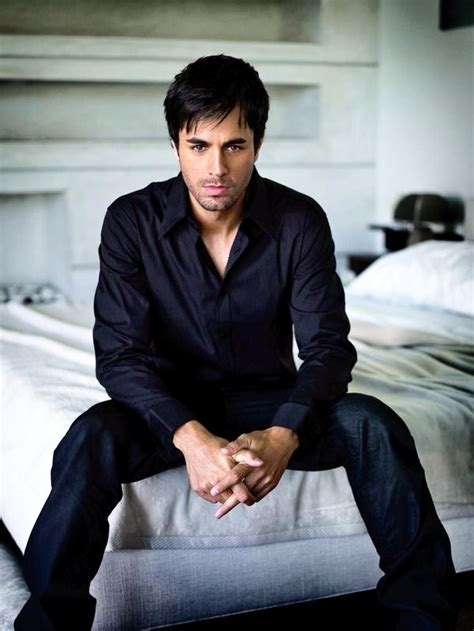 Enrique iglesias — rhythm divine 03:29. Celebrity Fun World: Enrique Iglesias Style