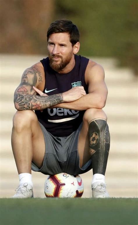 Pin By Xxman On Soccer Lionel Messi Soccer Guys Leonel Messi