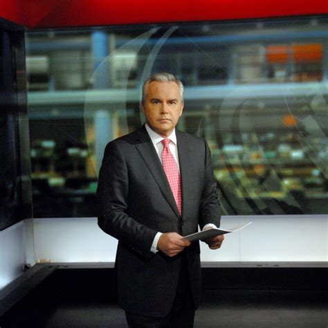 Huw Dun It Huw Edwards Confirmed As Bbc Presenter By His Wife