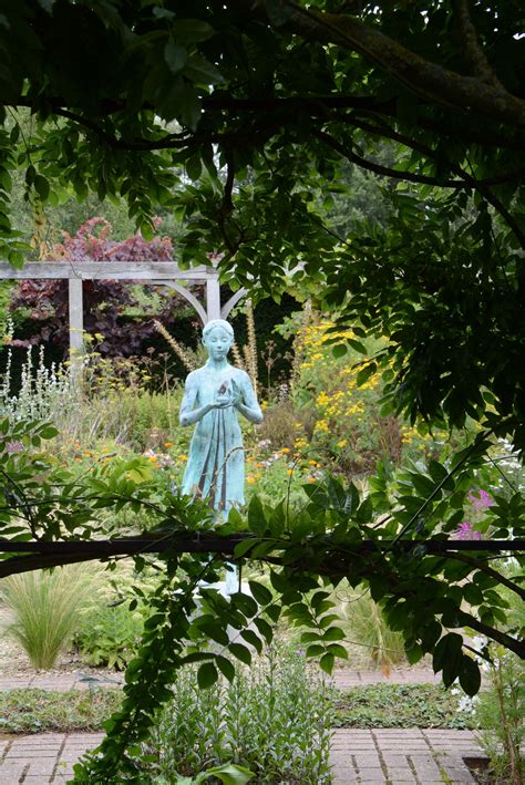 Waterperry Gardens Near Wheatley Oxfordshire English Gardens
