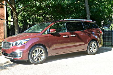 2015 Kia Sedona Sxl Review Three Different Directions