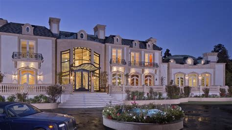 Lifestyles Of The Rich And The Famous In Luxe Homes For Sale Around The