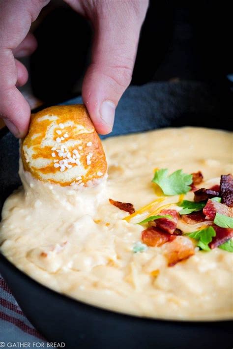 Bacon Beer Cheddar Dip Hot Cheddar Cheese Dip Made With Beer Is Great