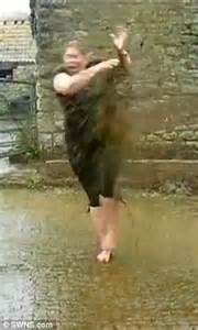 Farmer S Daughter Sprayed With SLURRY For Ice Bucket Challenge Instead
