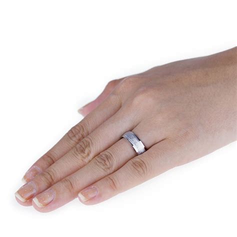 Garner wore her wedding ring but on the middle finger of her left hand while affleck had ditched his band altogether. Men's 14K White Gold 6mm Satin Light Wedding Band Right ...