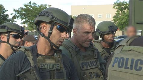 Miami Swat Spezialeinheit Auf Verbrecherjagd Fernsehseriende