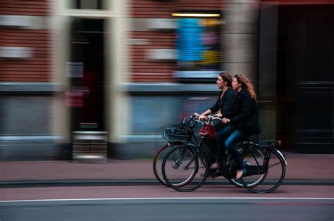 Regeln für den neuen Verkehrsweg Fahrradstraße Fahrrad E Bike Zentrum Schreiber