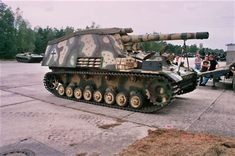 German Hummel 105 Mm Tanks Military Self Propelled Artillery