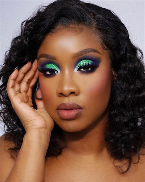🔘essie Mua On Instagram “bright Colors Were Made For Melanin💚 Link In The Bio On How I