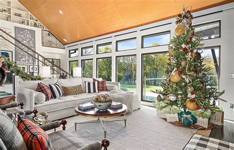 How To Add Warmth In A Cool Modern House The Seattle Times