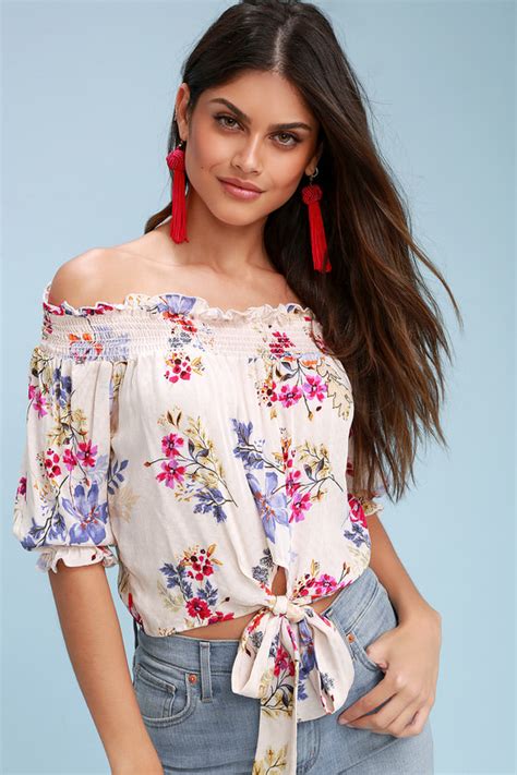 Cute Blush Floral Print Top Crop Top Tie Front Top