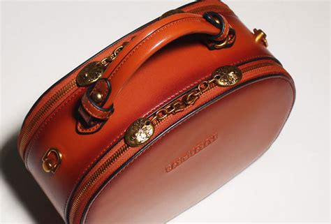 Genuine Leather Oval Round Handbag Shoulder Bag For Women Leather Cros