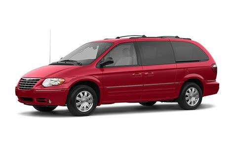 2005 Chrysler Town And Country Base Front Wheel Drive Swb Passenger Van
