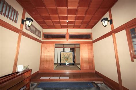 Inside Of Japanese Houses Gallery Of A House With A Ryūrei Style Tea