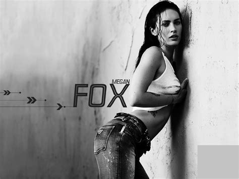 Megan Fox Wallpaper Megan Fox Wallpaper 19750428 Fanpop