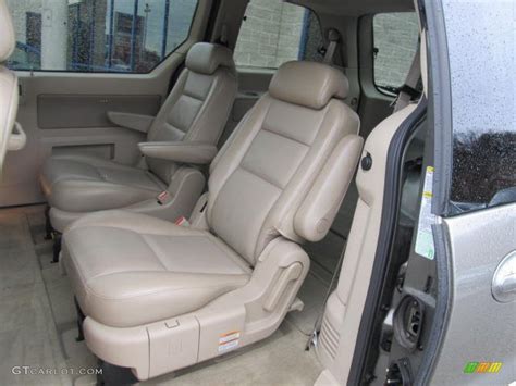 Pebble Beige Interior 2004 Ford Freestar Limited Photo 59855179