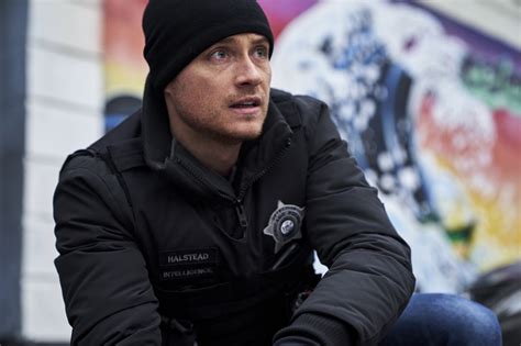 Chicago Pd Will Jay Halstead Take Over If Hank Voight Leaves