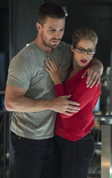 Oliver Queen And Felicity Smoak